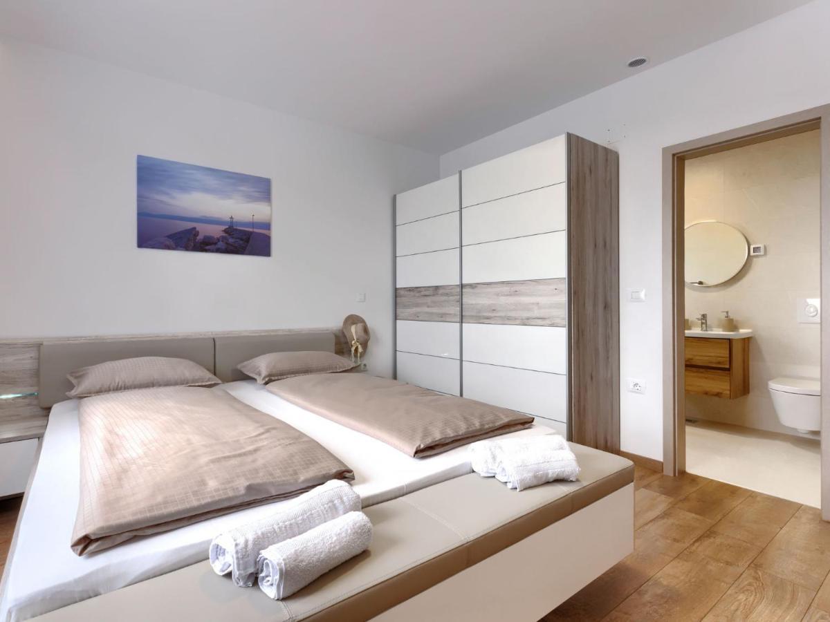 Dora By Interhome *